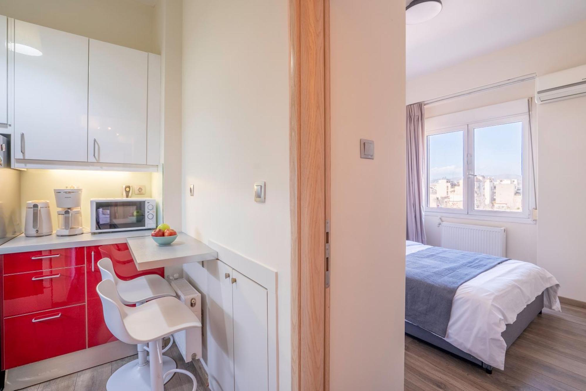 City Oasis: Newly Renovated 2Br Apt In City Center Aten Exteriör bild